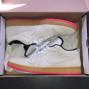 Air Jordan 1 Low